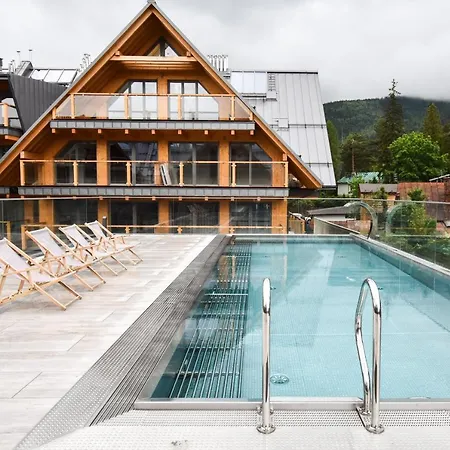 Paryski Blask - Royal Lejlighed *