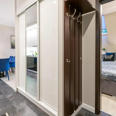 Paryski Blask - Royal Apartment